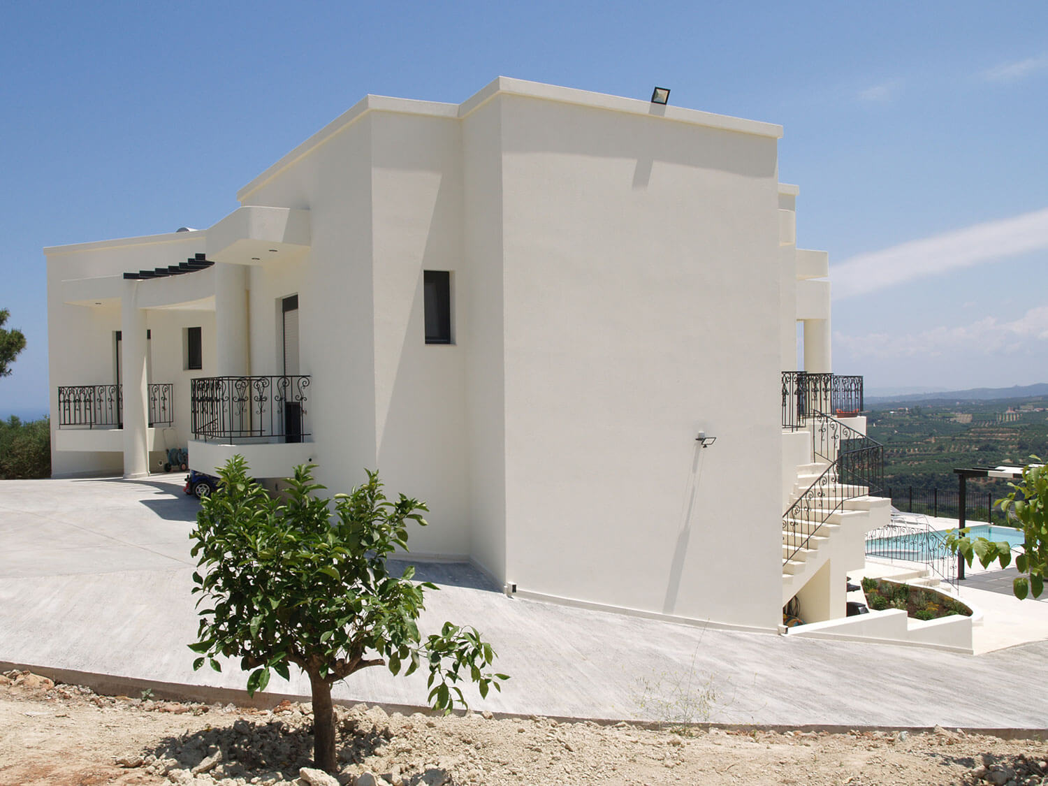 LUXURY TWO-STOREY HOUSE FROM MINOAN HOMES - Minoan Homes